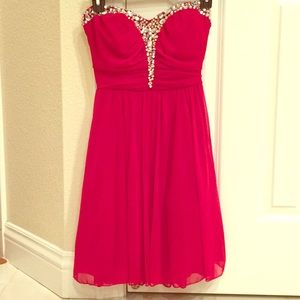 Red Short Prom Dress With Rhinestone Gems